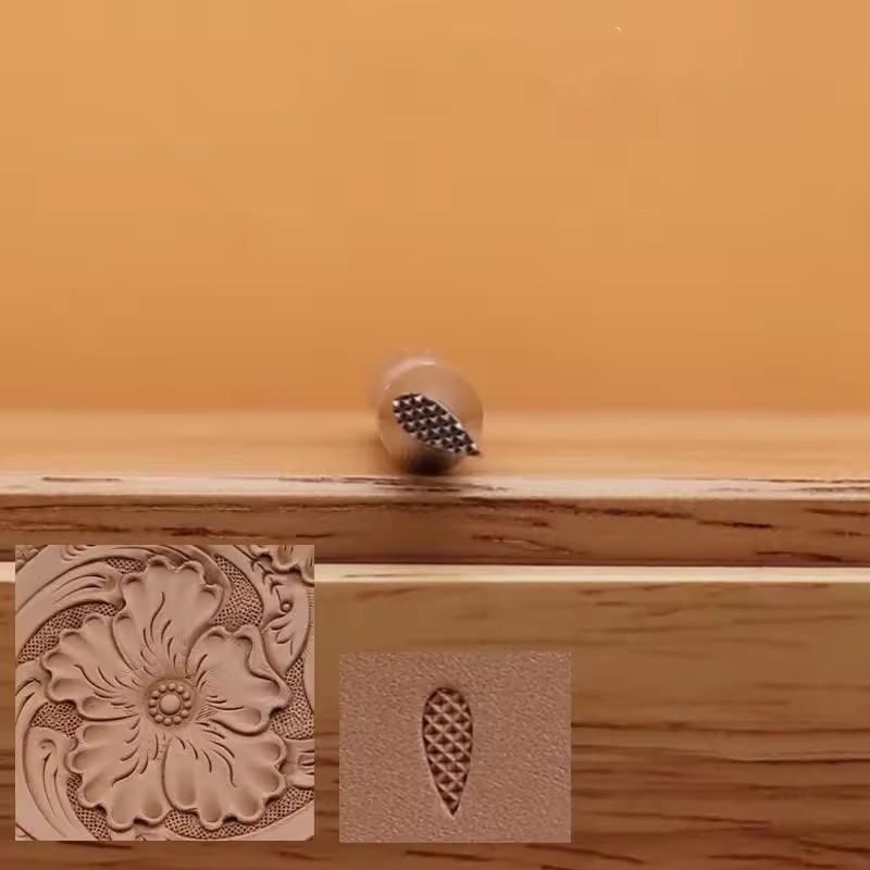 Arabesque Background Stamp Set - огляд і ціна Leatherwork Kit