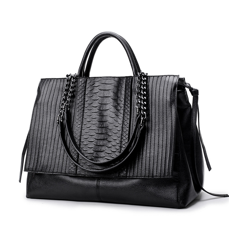 Elegant Tote Bag With Zipper,  - огляд і ціна Leatherwork Wallet